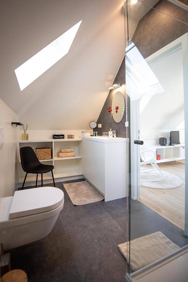 Art'Aviation Guesthouse in Beauvechain, Province du Brabant wallon