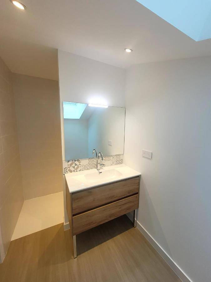 Gîte pour 2 personnes, avec Terrasse et Jardin à Cheillé - 4