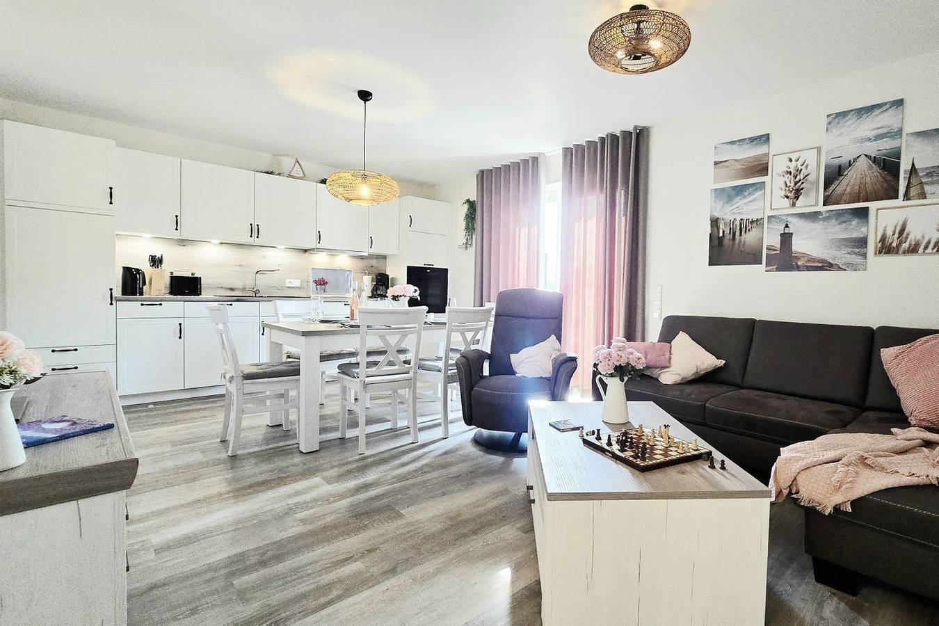 Apartamento entero, Strandgut 49 – Penthouse mit Weitblick. Sauna. Dachterrasse. Exklusiv. in Tossens, Butjadingen