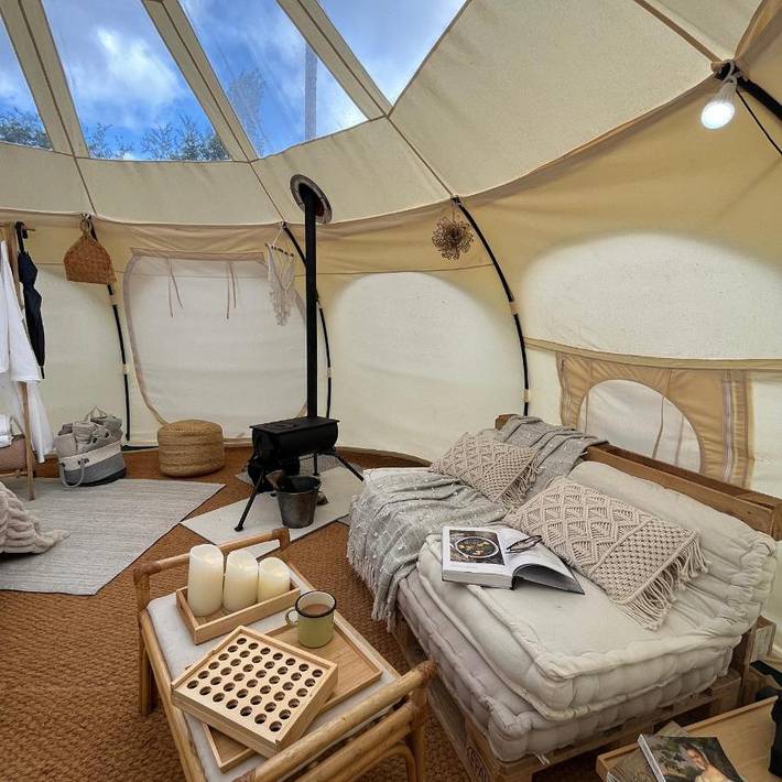 Gîte pour 2 personnes, avec piscine ainsi que jardin et jacuzzi à Crozon-sur-Vauvre - 4