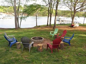 Camping for 10 Guests in Lake Norman of Catawba, Lake Norman, Picture 1