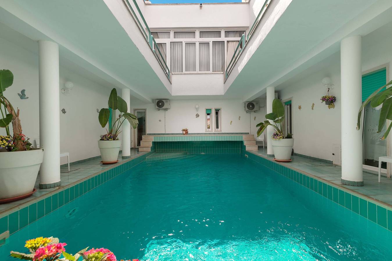 Gästehaus für 5 Personen mit Pool in Torre Suda, Racale