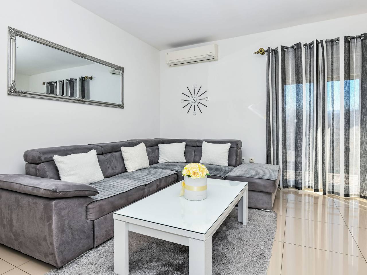 Ganze Wohnung, Dijana in Imotski, Makarska Riviera