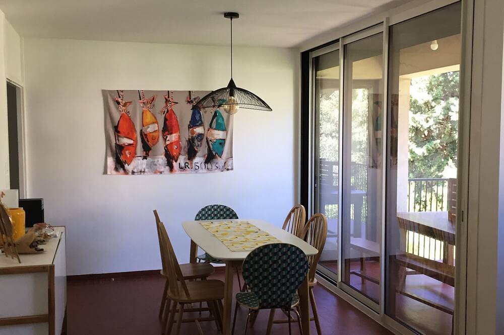 Apartamento entero, Apartamento 2 'Centro y Playa con terraza completamente reformado en 2019 in La Côte Vermeille, Colliure