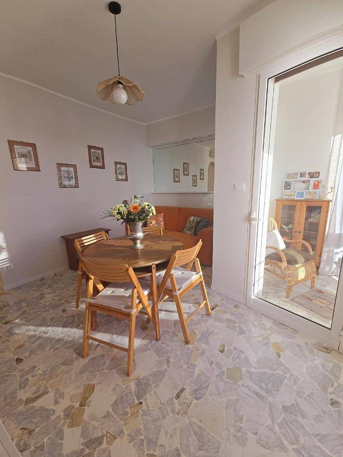 Gîte pour 4 personnes, avec vue et balcon dans Ospedaletti - 2