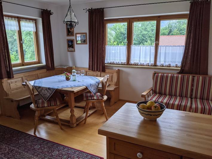 Schusterbauer-Hof - Ferienwohnung 2-4 Pers. 60 qm, großer Balkon in Schleching, Bayerische Alpen