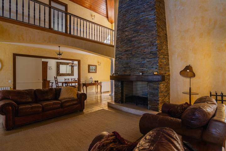 Ferienhaus für 14 Personen, mit Terrasse und Garten sowie Whirlpool in Ericeira - 2