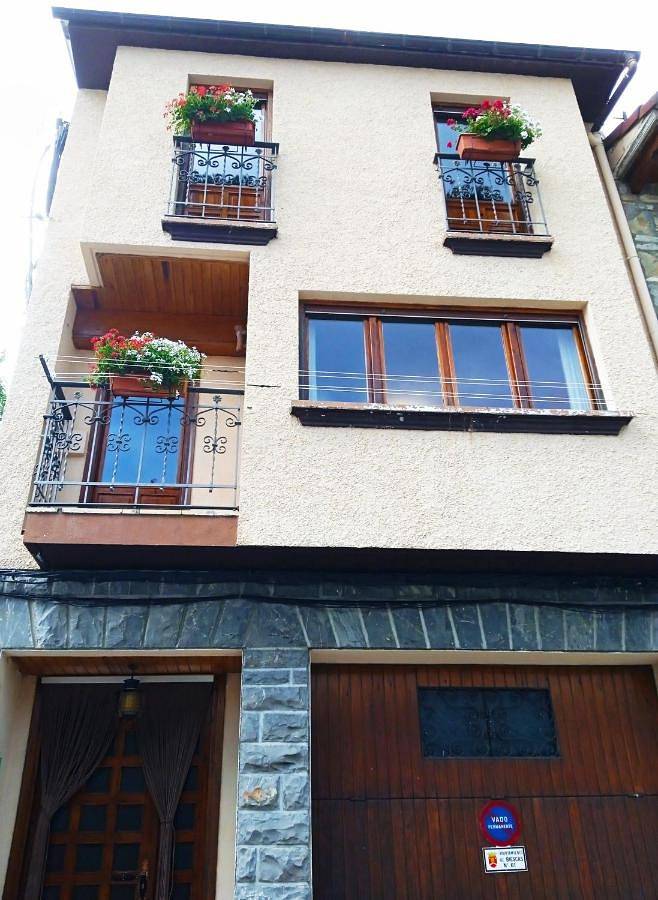 Casa de vacaciones para 6 personas, con vistas y balcón - 1