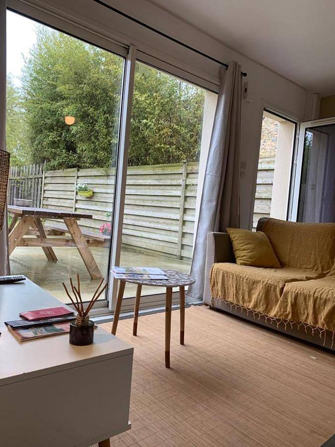 Location de vacances pour 4 personnes, avec jardin ainsi que terrasse et jacuzzi à Pommerit-Jaudy - 4