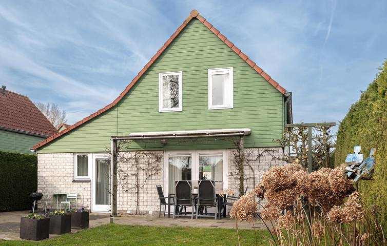Ferienhaus für 6 Personen, mit Terrasse und Garten sowie Sauna, mit Haustier