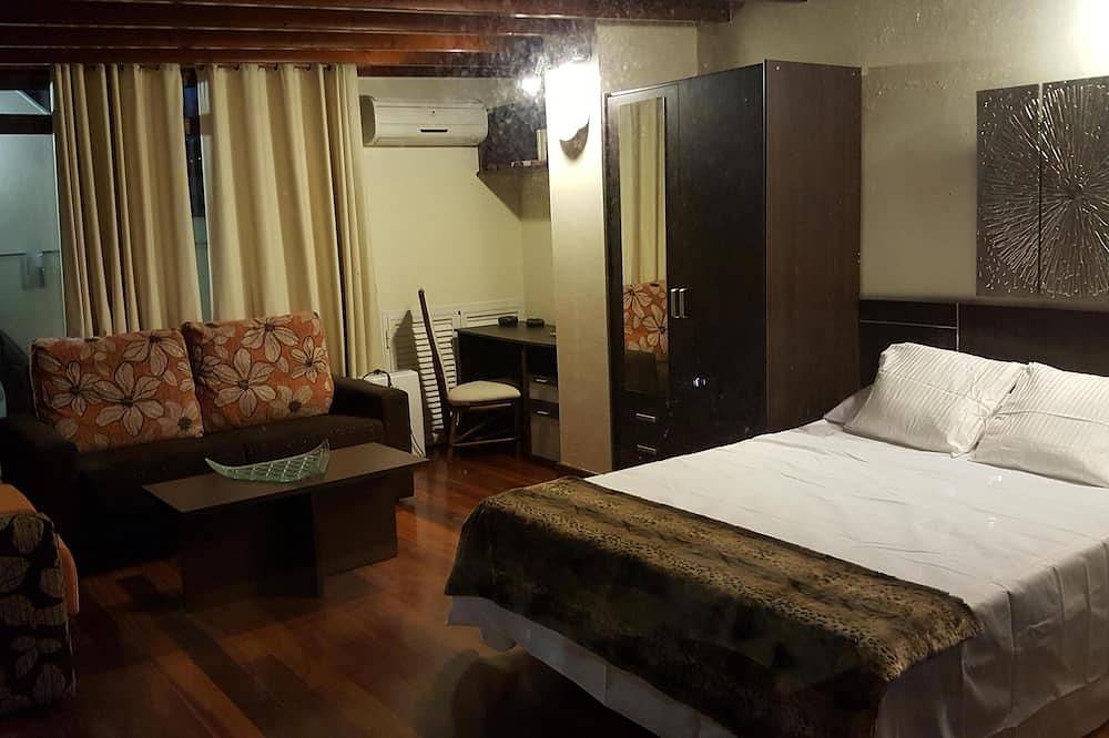 Luxury Loft in Gran Canaria. Jacuzzi and Free Wifi. in El Palmeral (Canary Islands), Santa Brígida