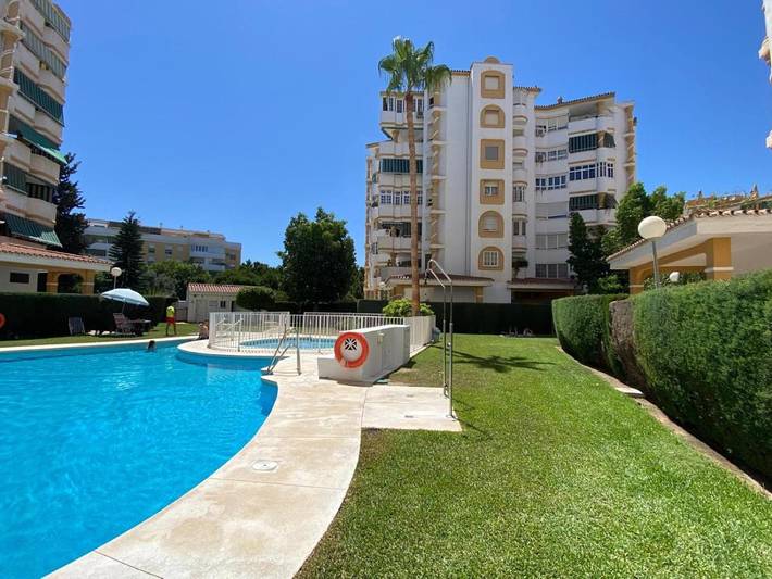 Holiday apartment for 4 people, with pool and garden, with pets - 1