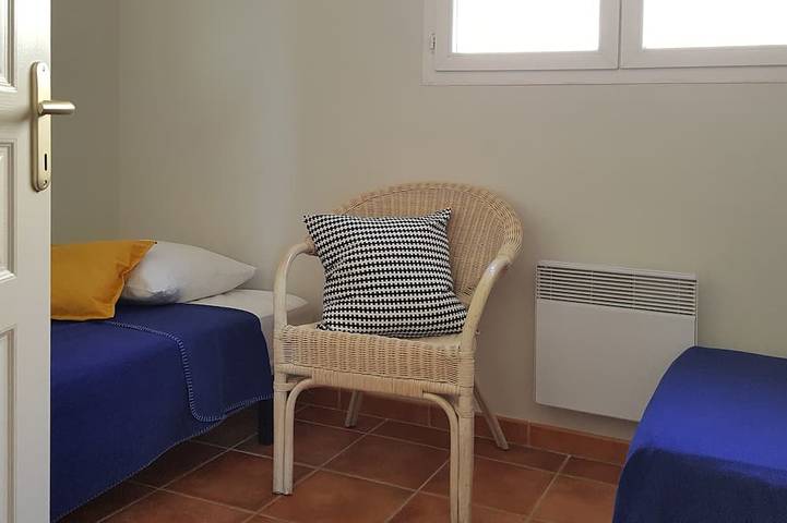 Gîte pour 5 personnes, avec balcon ainsi que jardin et piscine à Ventenac-Cabardès - 4