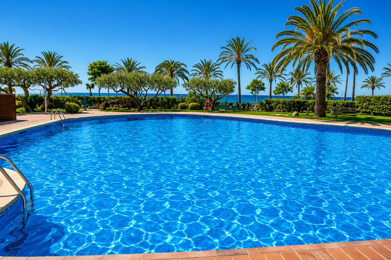 Row house with pool in La Llosa in Cambrils, Costa Dorada