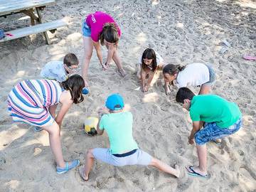 Camping für 6 Personen in Le Bois-Plage-en-Ré, Côte des Fleurs, Bild 4