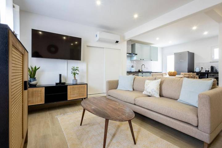 Gîte pour 6 personnes, avec terrasse à Vila do Bispo - 2