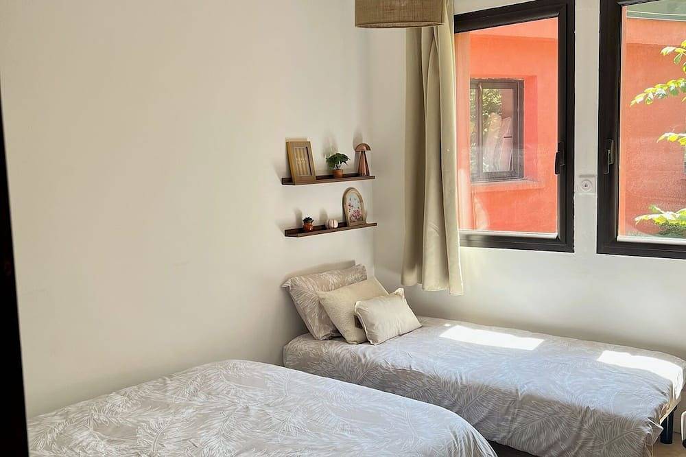 Entire apartment, Penthouse Sanctuary in Lourdes in Lourdes, Hautes-Pyrénées