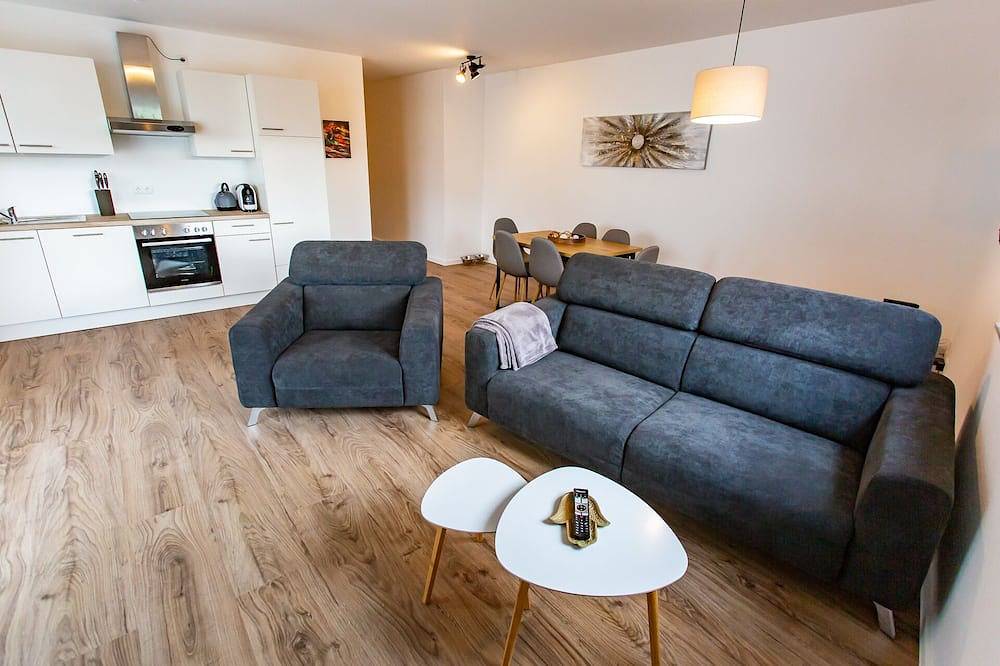 Ganze Wohnung, Large Cozy 4-room apartment with balcony *near Europa Park* in Lahr, Mittlerer Schwarzwald