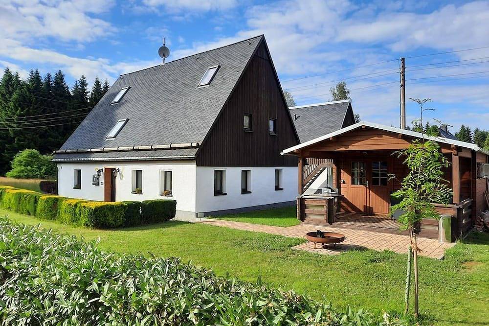 Vacation home on the Erzgebirgskamm - Holiday home Kühnhaide in Marienberg, Ertsgebergte