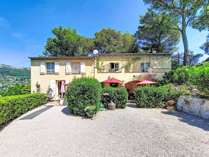 Ferieleilighet for 3 personer, med Terrasse og Hage i Vence