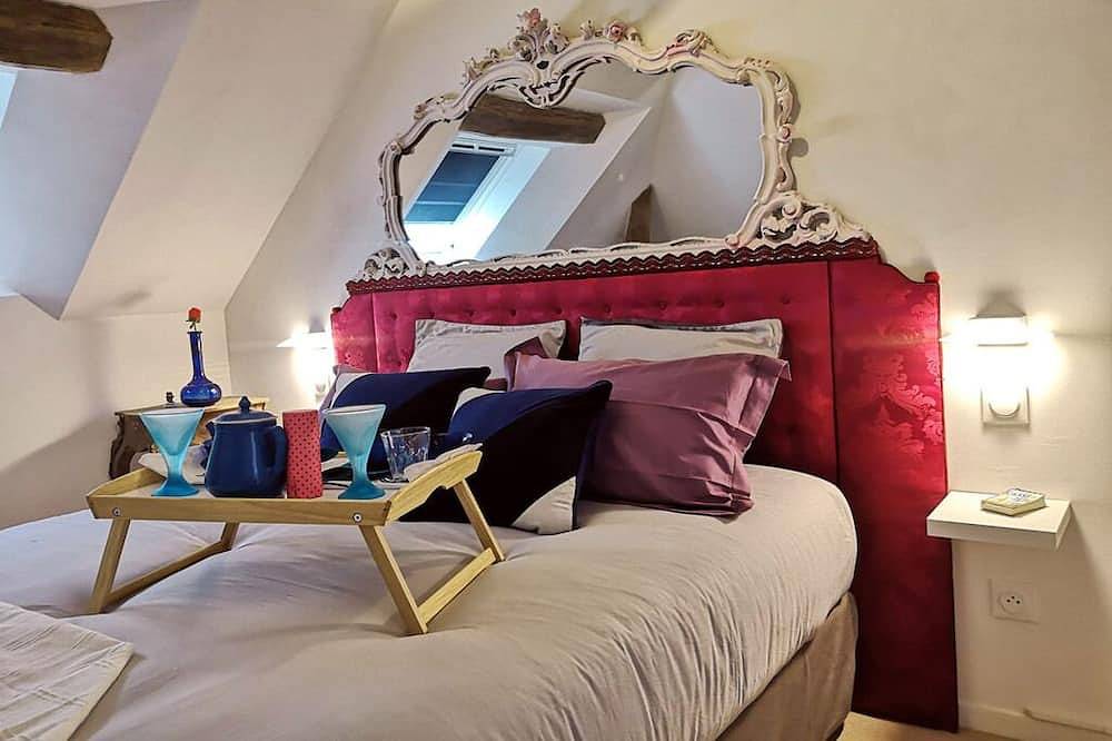 Apartamento entero, Atelier d'Art-vue panoramique in Moret-sur-Loing, Sena y Marne