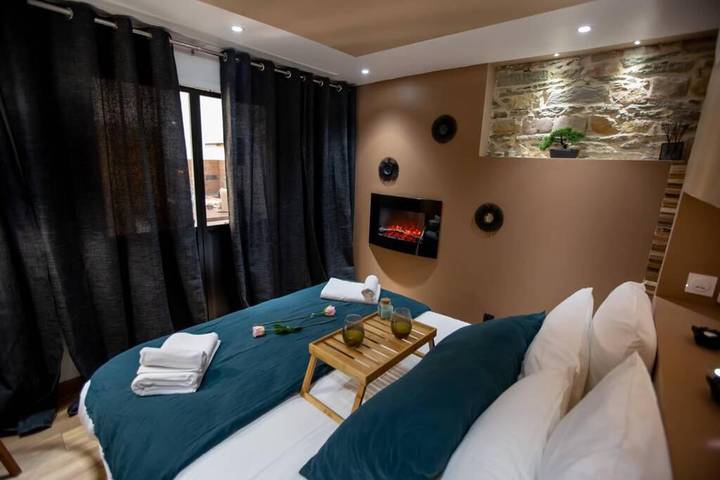 Gîte pour 2 personnes, avec terrasse et jacuzzi à Tourlaville - 3