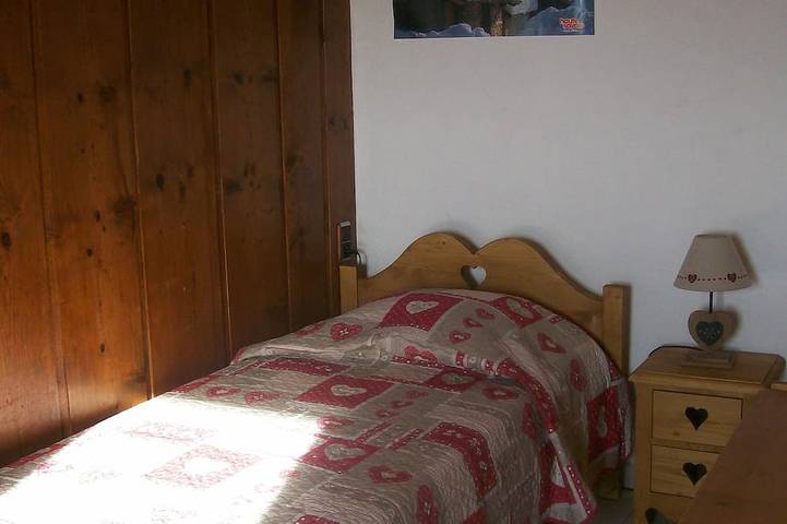 Gîte pour 5 personnes, avec jardin et terrasse à Bogève - 3