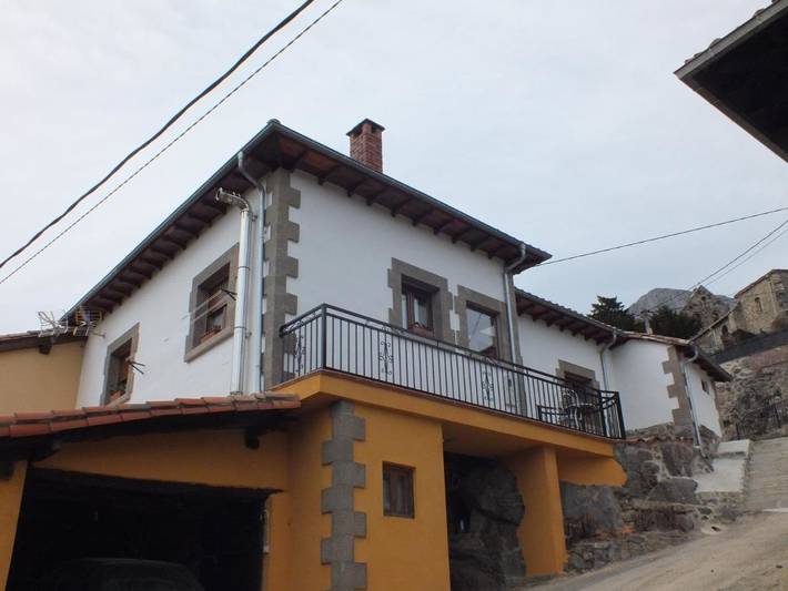 Apartamento de vacaciones para 6 personas, con jardín y vistas en Parque Nacional de Los Picos de Europa - 2