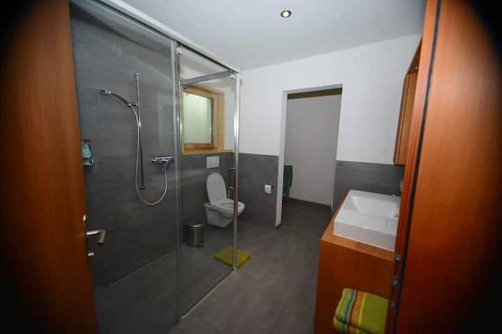Ganze Wohnung, Das Rufen der Berge Rückzugsort in Walensee (Heidiland), Quarten