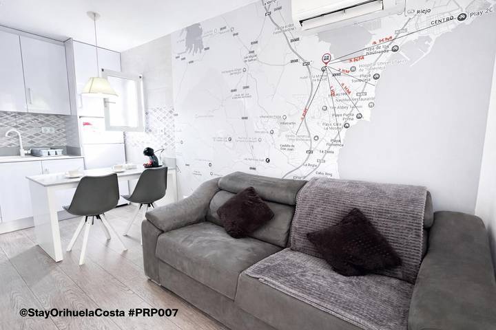 Location de vacances pour 4 personnes, avec jardin à Orihuela