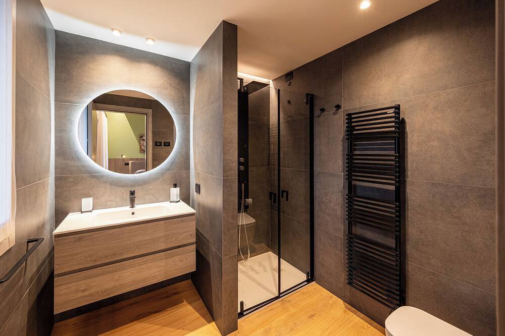 Ganze Wohnung, Col del Noc - Alba Apartment Prosecco Hills in Vittorio Veneto, Treviso Provinz