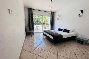 Villa pour 10 Personnes dans Puget-sur-Argens, Région de Draguignan, Photo 1