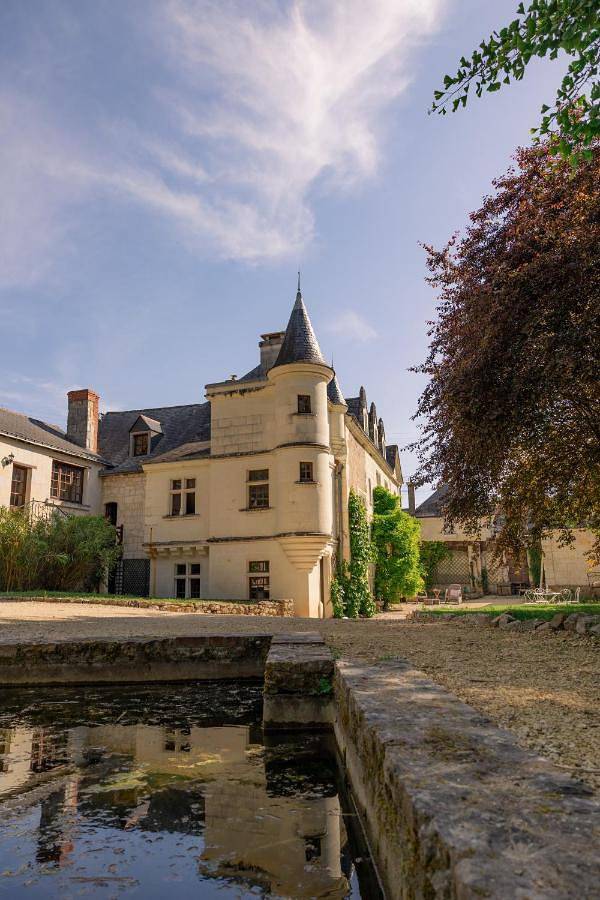 Gîte pour 2 personnes, avec vue et jardin à Gennes - 2