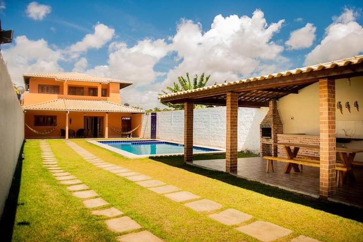 Casas e apartamentos de temporada para 20 pessoas, com terraço e piscina e ainda jardim em Porto da Rua