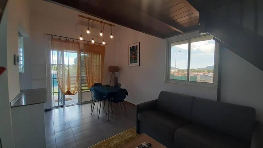 Appartement de vacances pour 4 personnes, avec vue et jardin