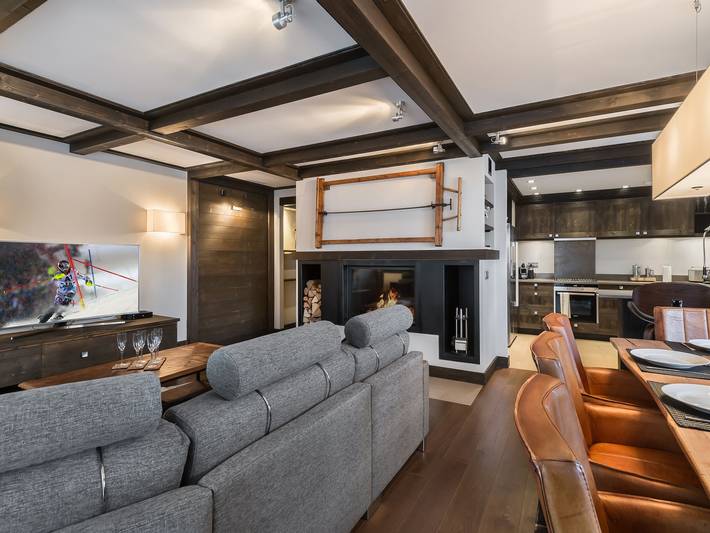 Apartamento entero, Elegante apartamento central con chimenea y aparcamiento en Courchevel in Courchevel 1650 (Moriond), Saint-Bon-Tarentaise