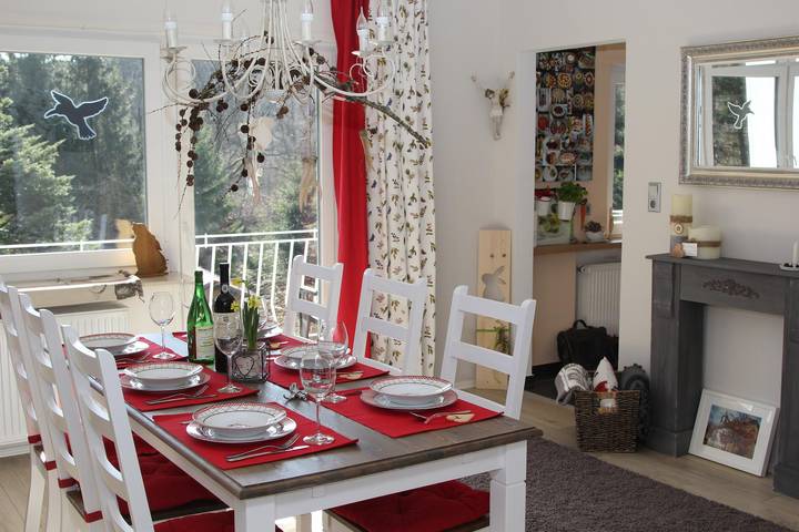 Ferienhaus für 6 Personen, mit Balkon und Terrasse sowie Garten