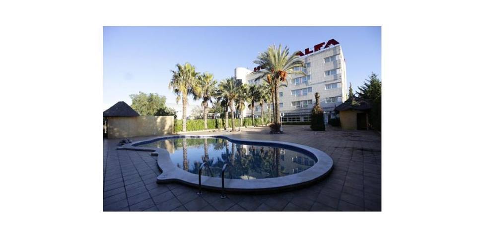 Hôtel pour 2 personnes, avec piscine et jardin, animaux acceptés à Vilafranca del Penedès