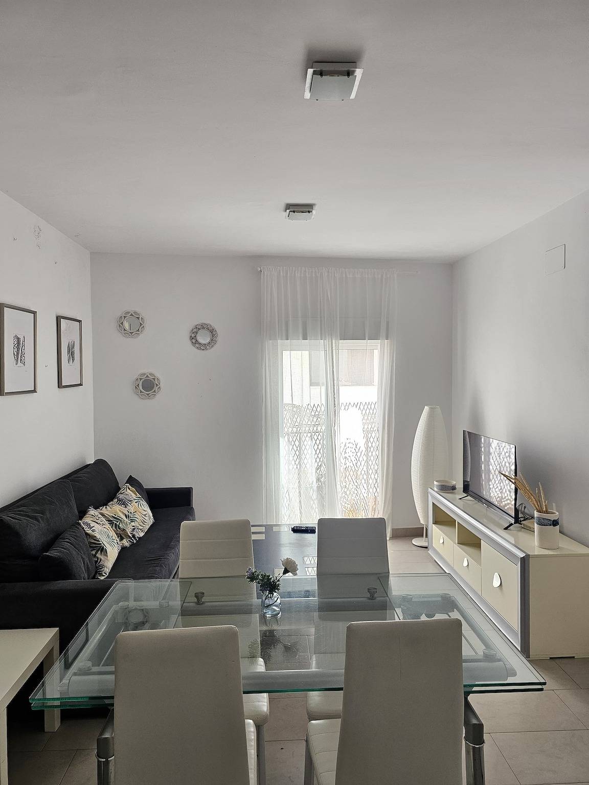 Apartamento inteiro, Precioso Apartamento "Entre Vientos" no Centro da Cidade com Ar Condicionado in Conil de la Frontera, Costa de la luz