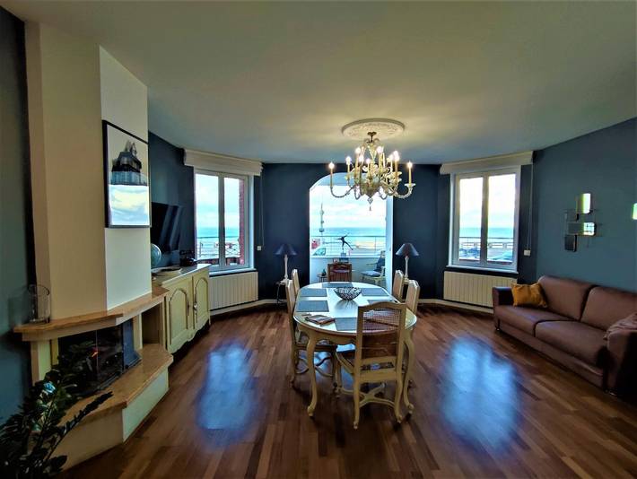 Gîte pour 4 personnes, avec Balcon et Terrasse
