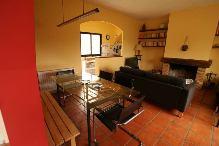 Casa rural para 6 personas, con Jardín y Vistas en Vall de Vianya