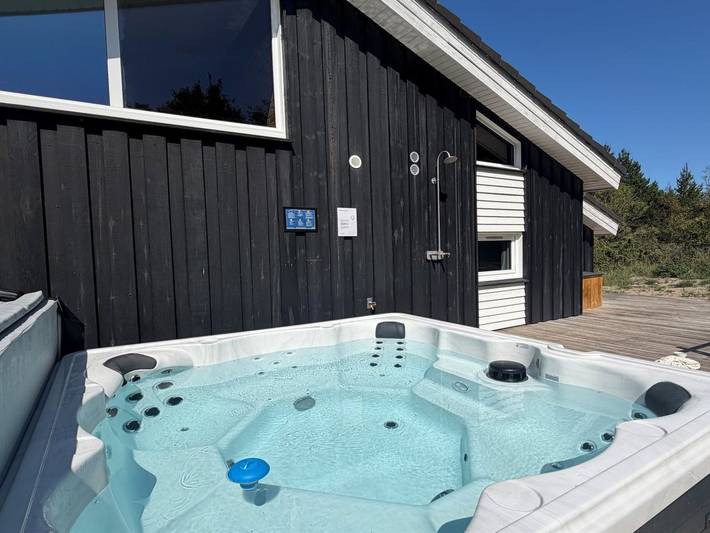 Ferienhaus für 14 Personen, mit Kinderpool und Terrasse sowie Pool und Sauna in Kjul Strand - 2