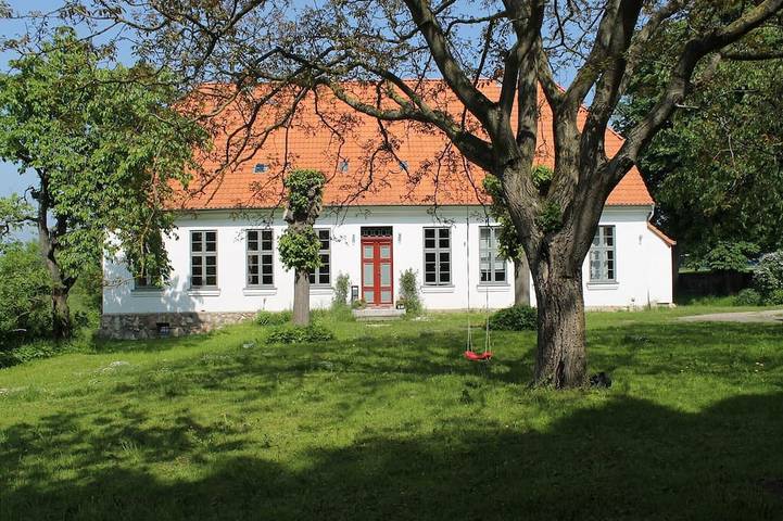 Ferienwohnung für 5 Personen, mit Terrasse und Garten - 1