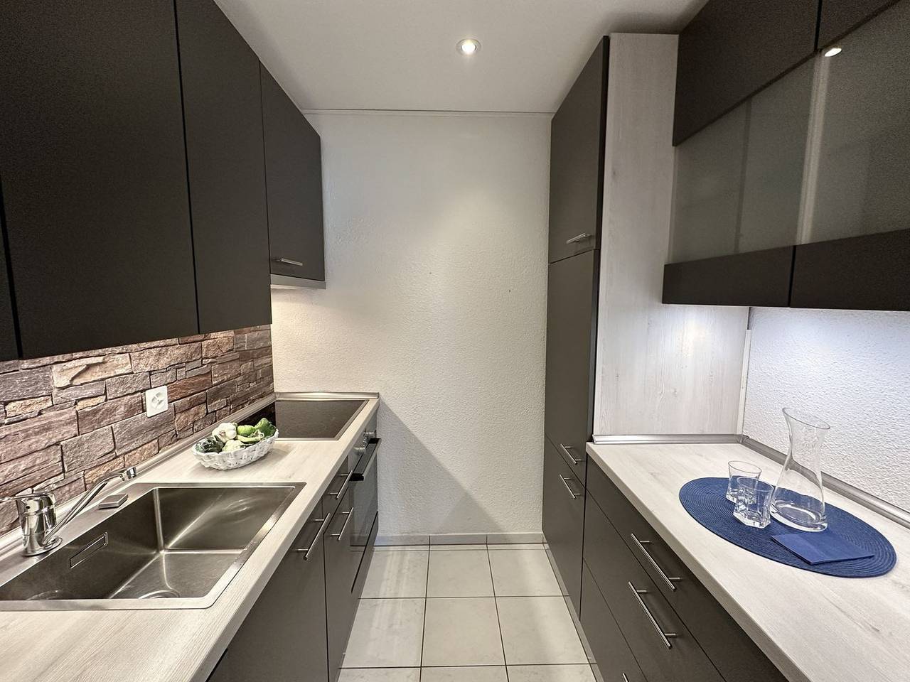 Ganze Wohnung, Gemütliche Citywohnung im 8. Stock, einzigartiges Panorama auf die Stadt Locarno in Locarno, Tessiner Alpen