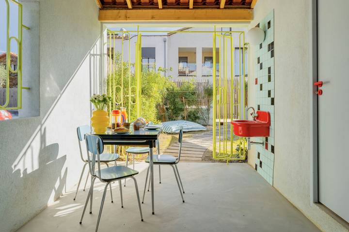 Location de vacances pour 6 personnes, avec terrasse et jardin, adapté aux familles dans Plage La Capte - 4