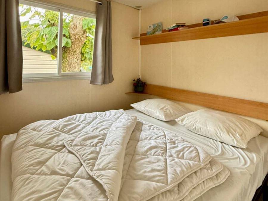 Camping Paradis - Village De Vacances La Gineste - Mobilhome 4 personnes - Cottage in Arnac, Région d'Aurillac