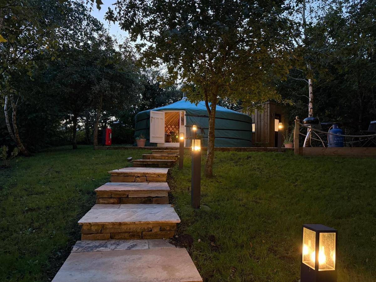 Yurt with Hot Tub near Hartington, Peak District in Staffordshire