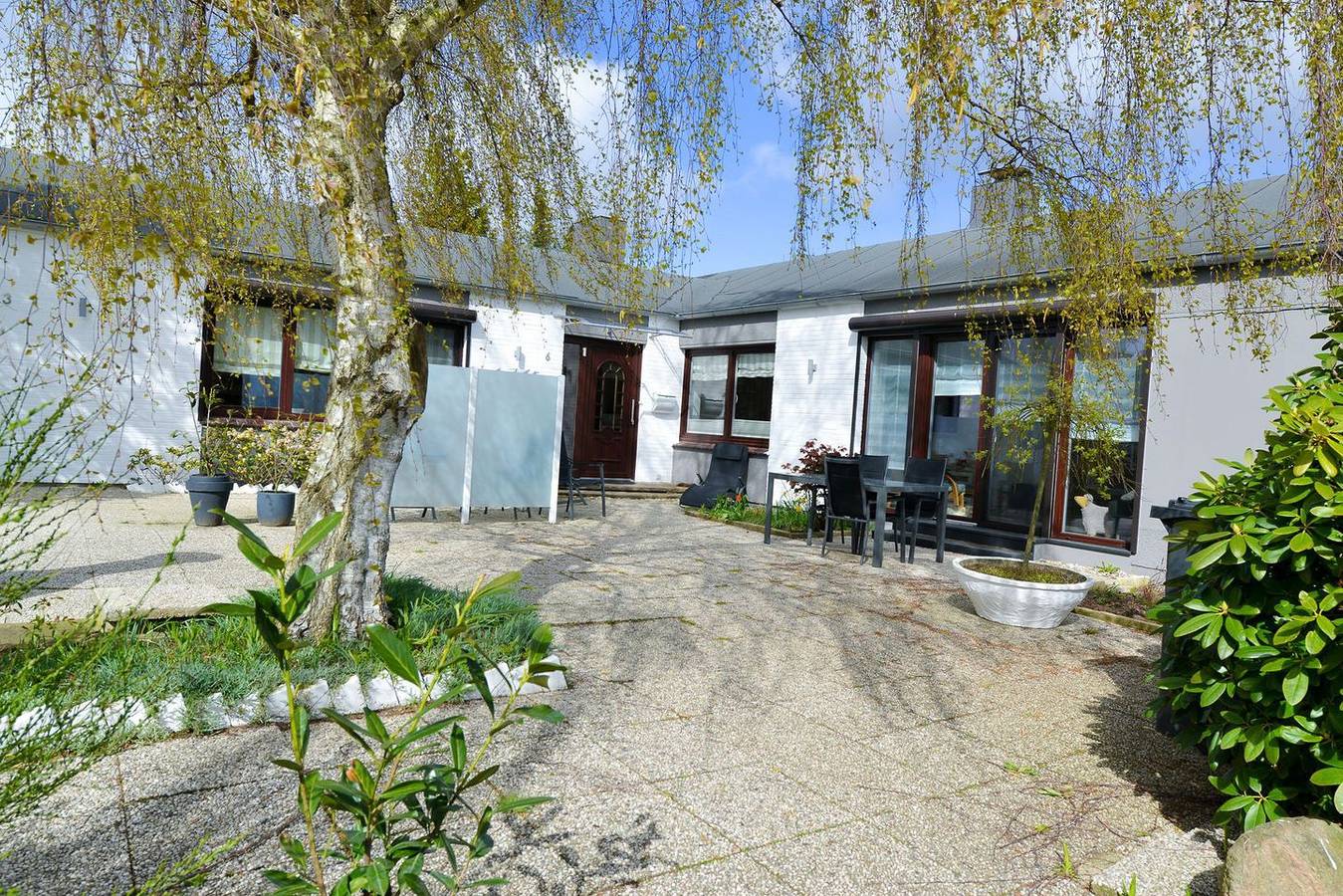 Ganze Wohnung, He06 Moderne Design-Wohnung mit Terrasse im freistehenden Haus in Sahlenburg, Cuxhaven