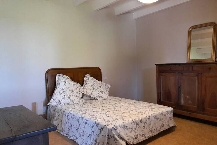 Location de vacances pour 6 personnes, avec jardin et terrasse, animaux acceptés à Caussade - 2