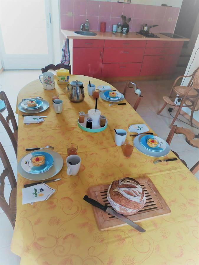 Double Room in Banville (patronyme), Région de Bayeux